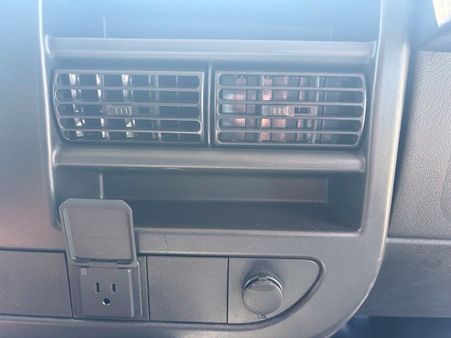 Used 2025 Chevrolet Express 2500 w/ Driver Convenience Package RWD image 24