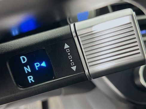 Used 2025 Hyundai Sonata SEL image 16