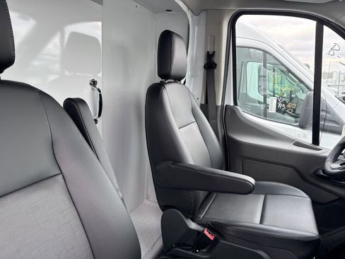 New 2026 Ford Transit 350 DRW AWD image 17