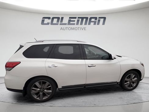 Used 2015 Nissan Pathfinder Platinum image 10