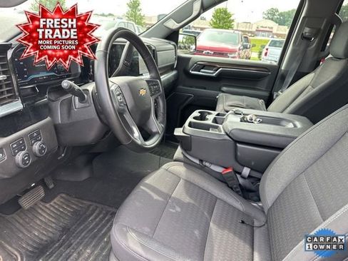 Used 2024 Chevrolet Silverado 1500 LT w/ Z71 Off-Road Package AWD/4WD image 6