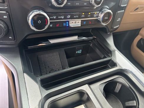 Used 2023 Ford F250 Lariat w/ Chrome Package AWD/4WD image 47