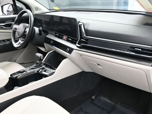 Used 2023 Kia Sportage EX image 50