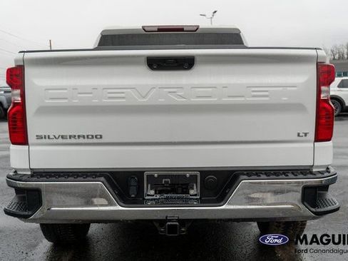 Used 2023 Chevrolet Silverado 1500 LT image 6