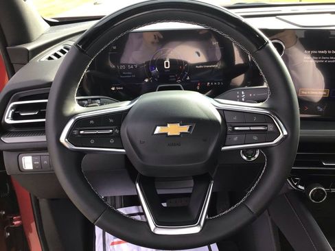 New 2026 Chevrolet Traverse LT w/ Enhanced Driving Package FWD image 33