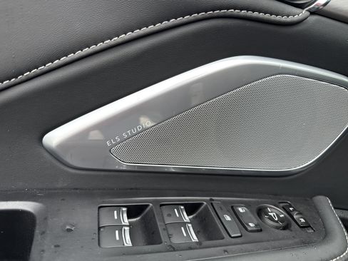 Used 2021 Acura RDX Technology Package image 9