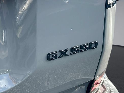 Used 2026 Lexus GX 550 AWD/4WD image 30
