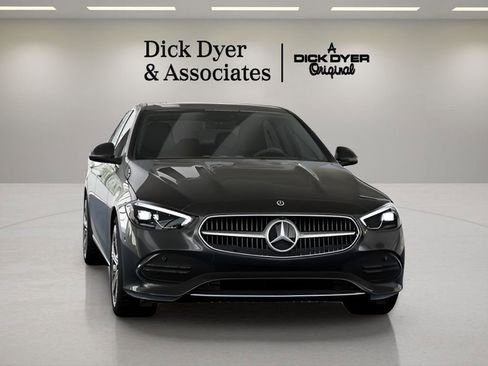 Used 2025 Mercedes-Benz C 300 Sedan image 34