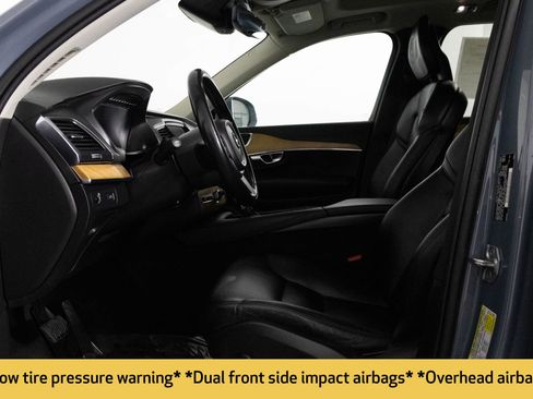 Used 2021 Volvo XC90 T6 Momentum w/ Protection Package image 21