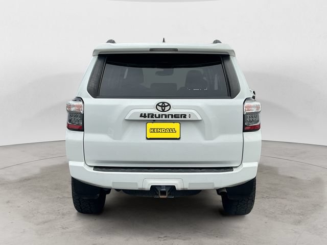 Used 2021 Toyota 4Runner SR5 Premium w/ Moonroof Package AWD/4WD image 6