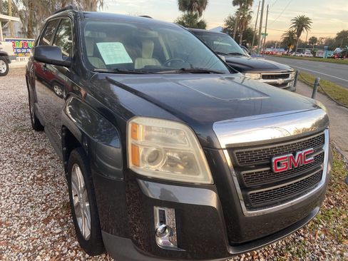 Used 2011 GMC Terrain SLT image 1