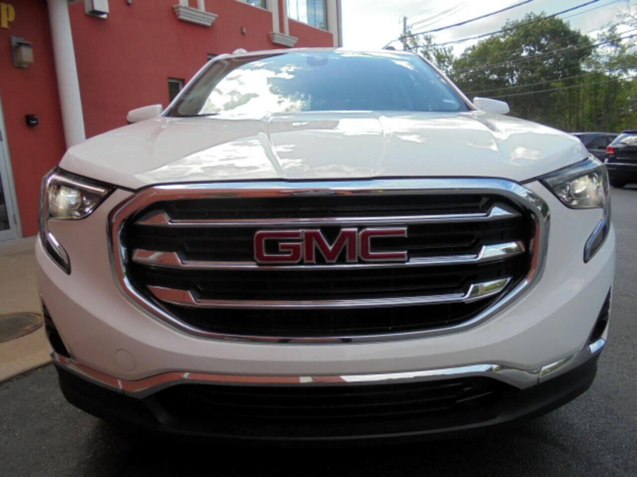 Used 2020 GMC Terrain SLT FWD image 35