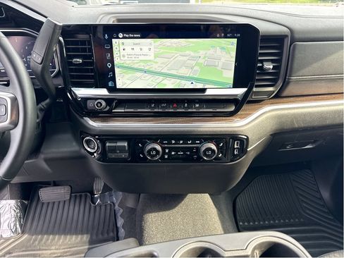 Used 2025 Chevrolet Silverado 2500 LT w/ Convenience Package AWD/4WD image 19