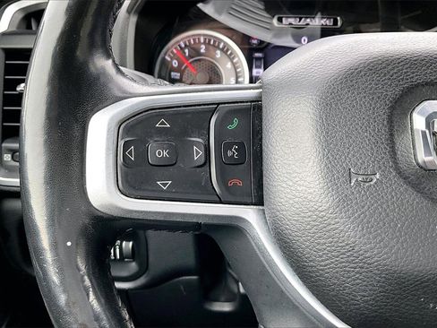Used 2019 RAM 1500 Big Horn image 11