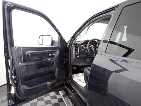 Used 2017 RAM 1500 Sport AWD/4WD image 19