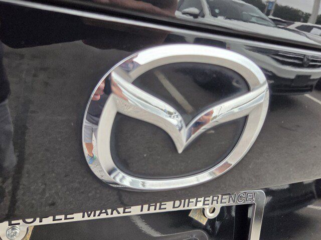 Used 2025 MAZDA CX-90 3.3 Turbo w/ Preferred Package AWD/4WD image 31