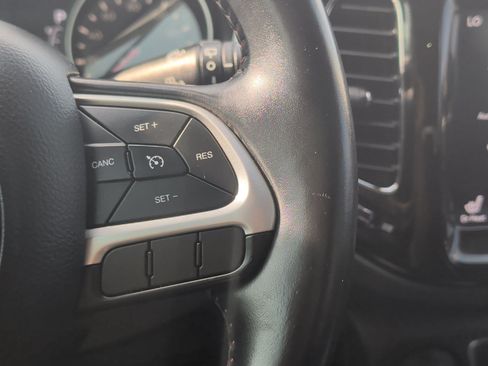 Used 2019 Jeep Compass Limited AWD/4WD image 15