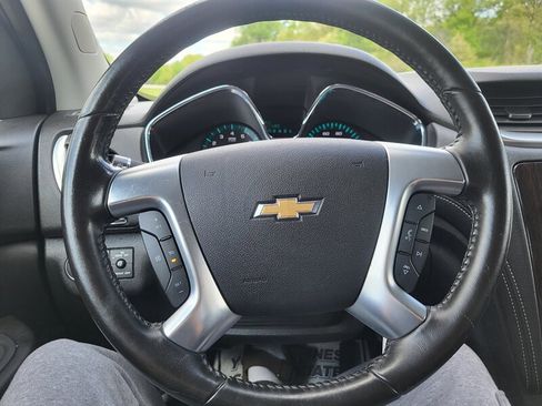 Used 2015 Chevrolet Traverse LT w/ LPO, 'HIT The Road' Package AWD/4WD image 16