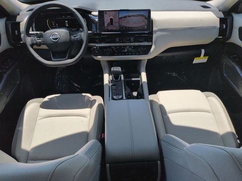 New 2026 Nissan Pathfinder SL AWD/4WD image 10
