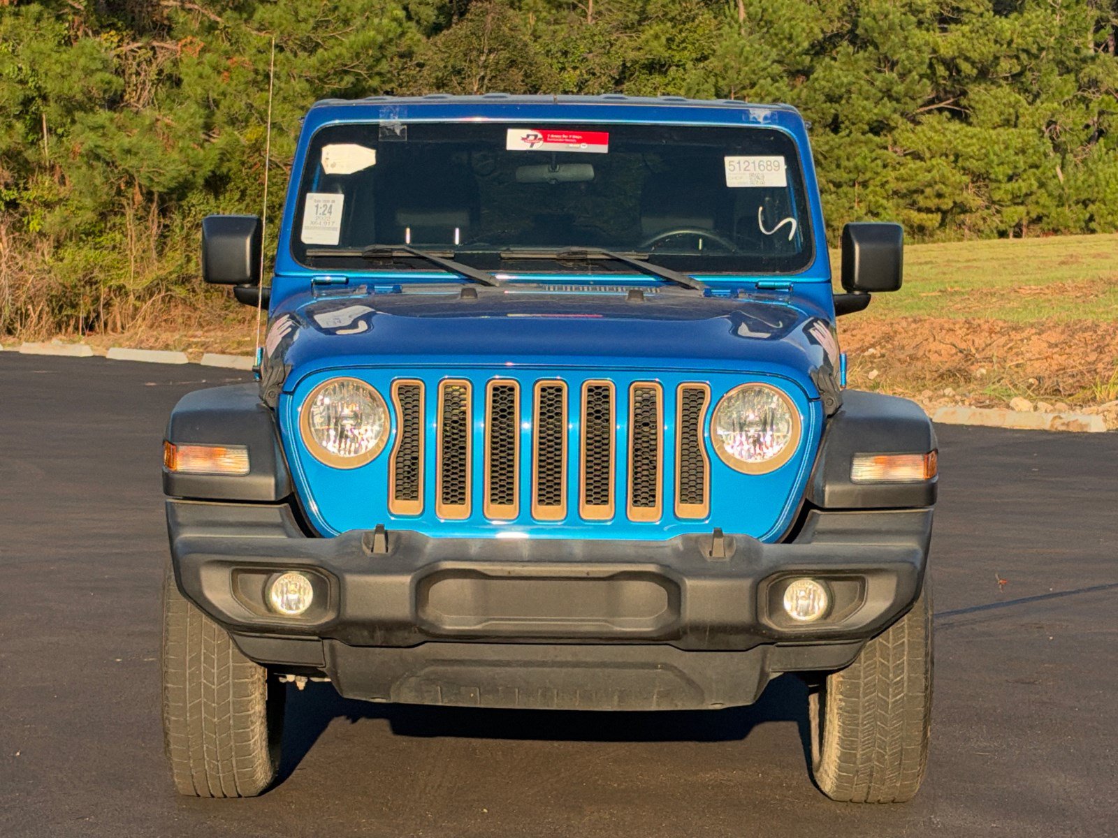 Used 2022 Jeep Wrangler Unlimited Sport AWD/4WD image 2