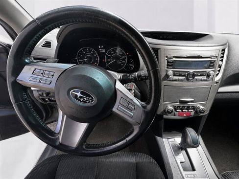 Used 2011 Subaru Outback 2.5i Premium w/ All-Weather Pkg AWD/4WD image 14