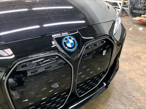 Used 2024 BMW i4 eDrive40 w/ M Sport Package RWD image 32