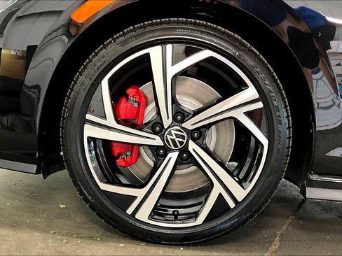 New 2025 Volkswagen GTI SE image 14