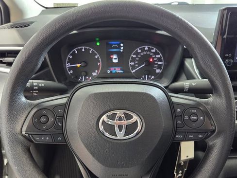 Used 2023 Toyota Corolla LE FWD image 25