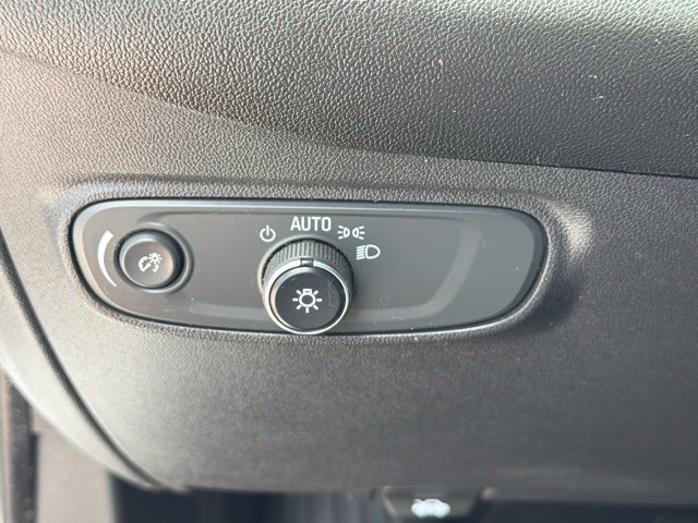 Used 2023 Chevrolet Equinox LT w/ Driver Convenience Package AWD/4WD image 28