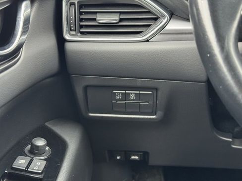 Used 2018 MAZDA CX-5 Touring image 31