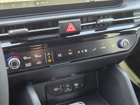 New 2026 Kia Sportage X-Line image 14