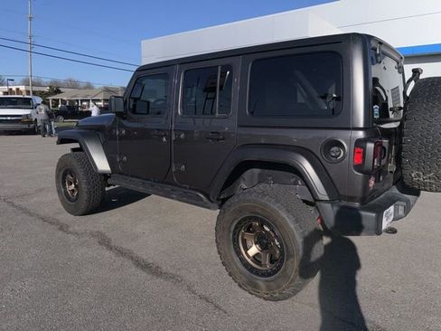Used 2020 Jeep Wrangler Unlimited Sport S image 18
