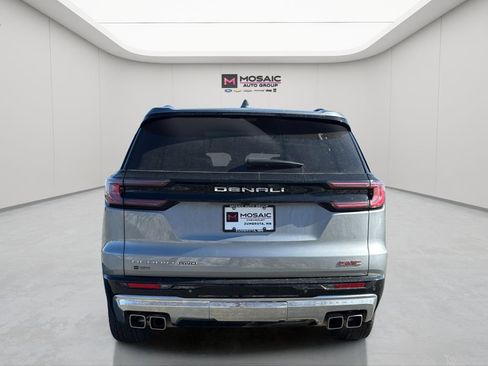 Used 2024 GMC Acadia Denali w/ Super Cruise Package image 6