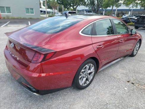 Used 2023 Hyundai Sonata SEL w/ Convenience Package FWD image 4