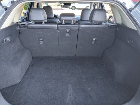 Used 2018 MAZDA CX-5 Touring image 6