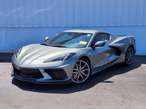 Used 2024 Chevrolet Corvette Stingray Coupe w/ 1LT RWD image 1