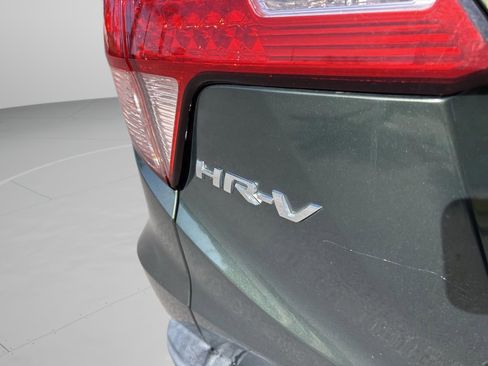 Used 2016 Honda HR-V LX image 24