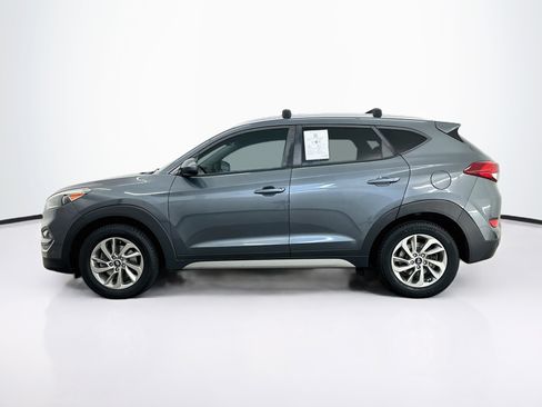 Used 2018 Hyundai Tucson SEL w/ Cargo Package AWD/4WD image 4