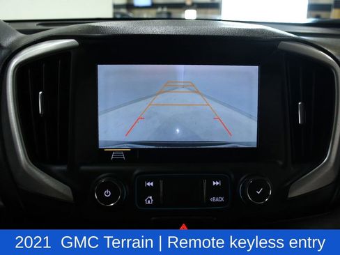 Used 2021 GMC Terrain SLT w/ Infotainment Package II image 18