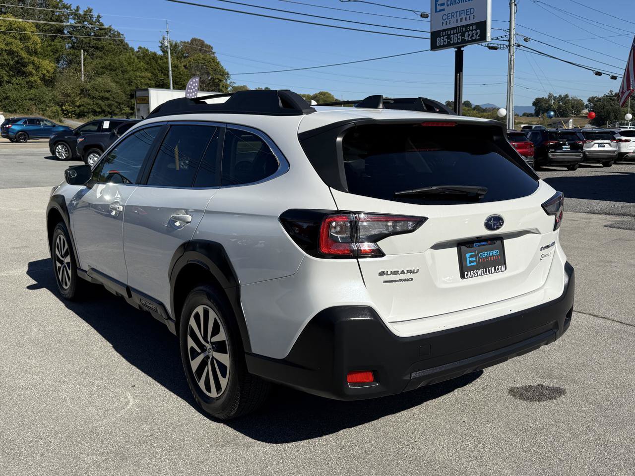 Used 2024 Subaru Outback Premium AWD/4WD image 8