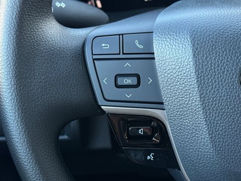 New 2026 Toyota Camry LE FWD image 27
