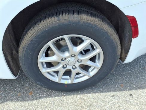 New 2026 Chrysler Voyager LX image 9