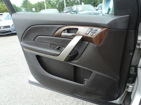 Used 2011 Acura MDX w/ Technology & Entertainment AWD/4WD image 24