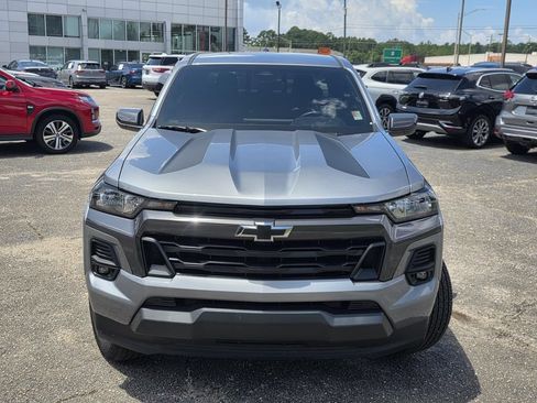 Used 2023 Chevrolet Colorado LT w/ LT Convenience Package RWD image 2