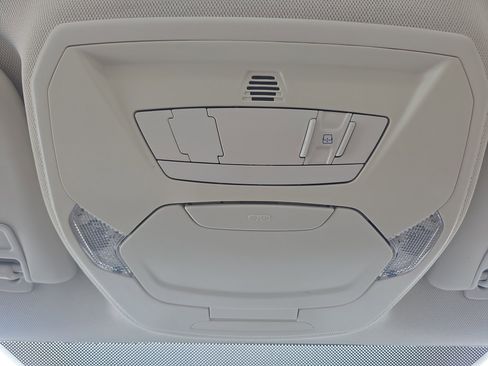 Certified 2018 Ford Focus Titanium image 34