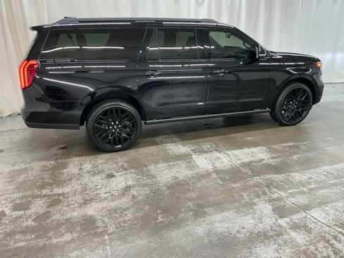 New 2026 Ford Expedition Max Platinum AWD/4WD image 2