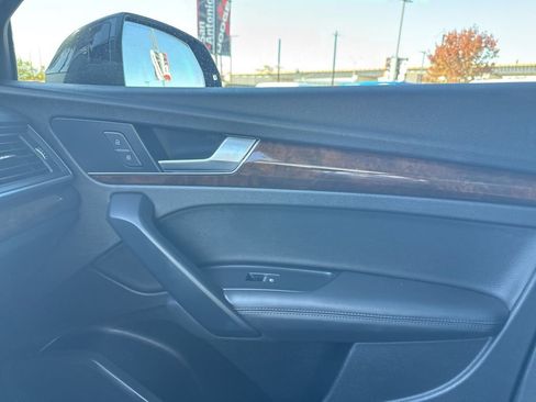 Used 2020 Audi Q5 2.0T Premium Plus w/ Premium Plus Package image 27