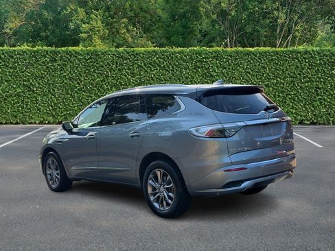 Used 2023 Buick Enclave Avenir w/ Avenir Technology Package AWD/4WD image 6