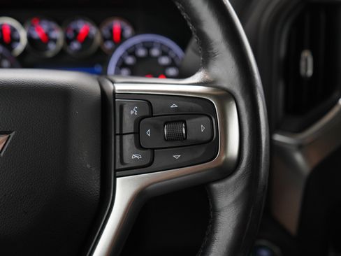 Used 2019 Chevrolet Silverado 1500 LT Trail Boss AWD/4WD image 25