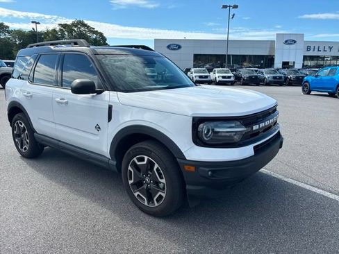 Certified 2023 Ford Bronco Sport Outer Banks w/ Tech Package AWD/4WD image 1